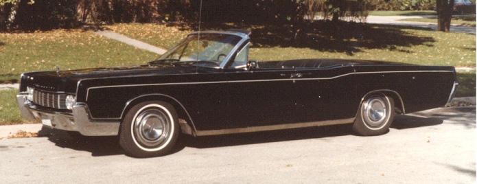 1967 Lincoln Continental convertible sedan